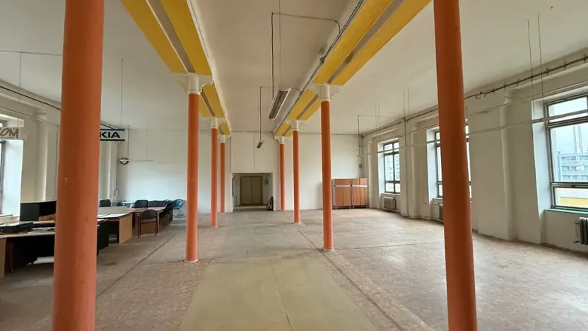 Pronájem obchodního prostoru, Šternberk, Nádražní, 400 m2