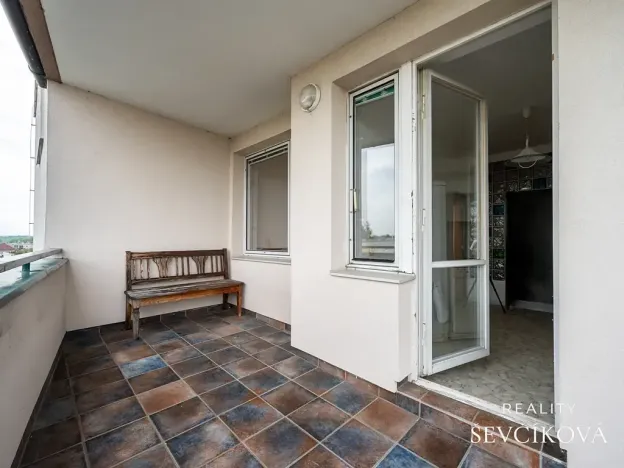 Prodej bytu 3+1, Hradec Králové, Na Občinách, 79 m2