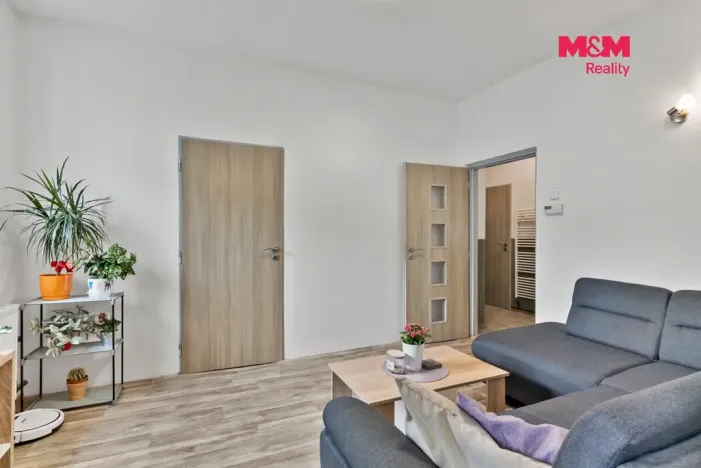Prodej bytu 3+1, Nový Bor - Arnultovice, Gen. Svobody, 74 m2