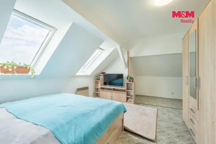 Prodej bytu 1+1, Blatno, 45 m2