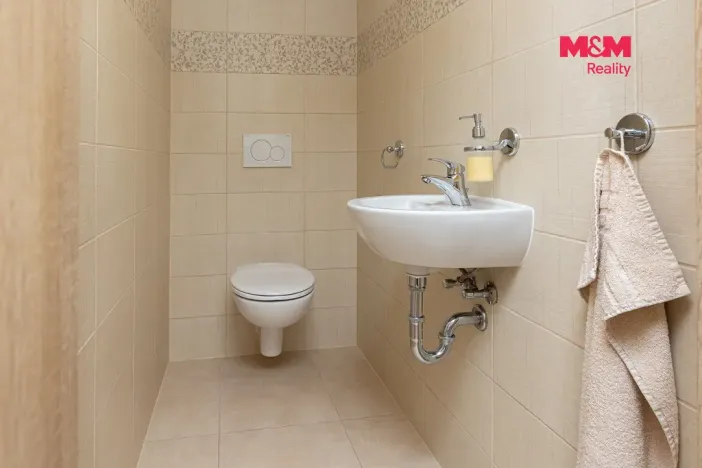Prodej rodinného domu, Dříteč, 122 m2