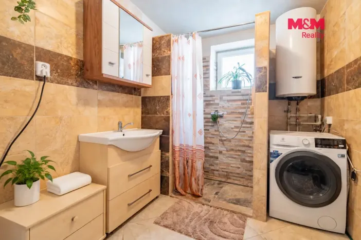 Prodej rodinného domu, Lásenice, 80 m2