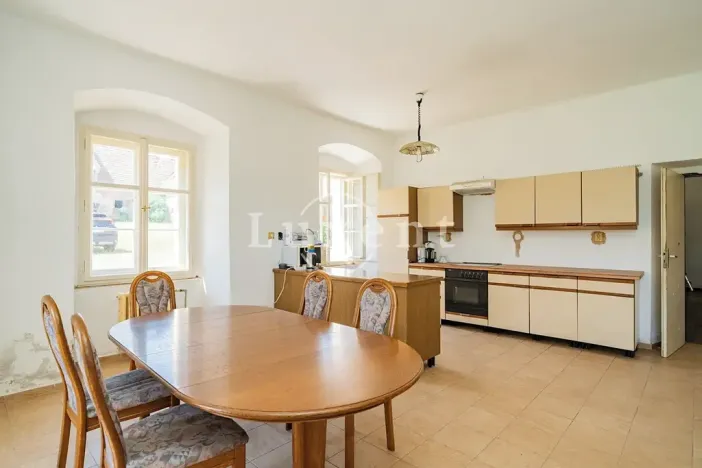 Prodej ubytování, Žatec, 3000 m2