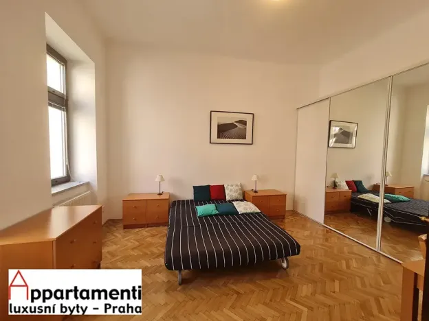 Pronájem bytu 2+kk, Praha - Nové Město, Štěpánská, 65 m2