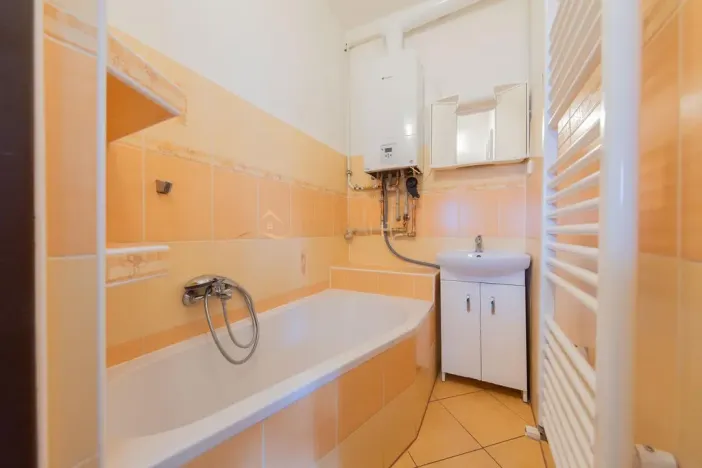 Pronájem bytu 2+1, Olomouc - Neředín, Neředínská, 46 m2