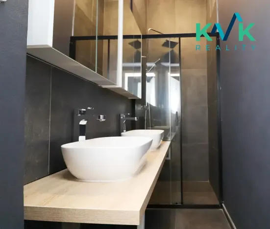 Pronájem bytu 1+kk, Karlovy Vary, Sadová, 50 m2