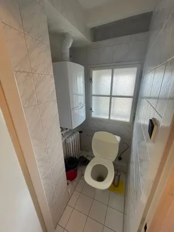 Pronájem bytu 1+kk, Praha - Dejvice, Na Hanspaulce, 22 m2