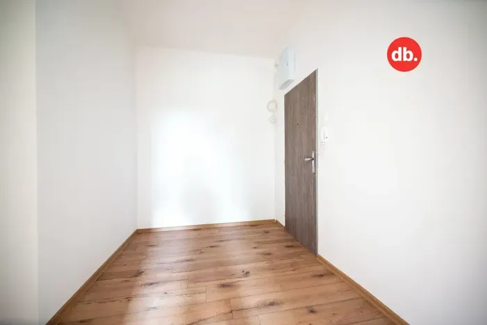 Pronájem bytu 2+1, Nová Role, Tovární, 59 m2