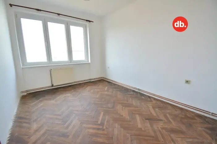Prodej bytu 2+1, Toužim, Plzeňská, 58 m2