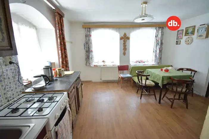 Prodej rodinného domu, Toužim, Farní, 200 m2