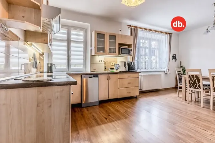 Prodej rodinného domu, Kyselka, 230 m2