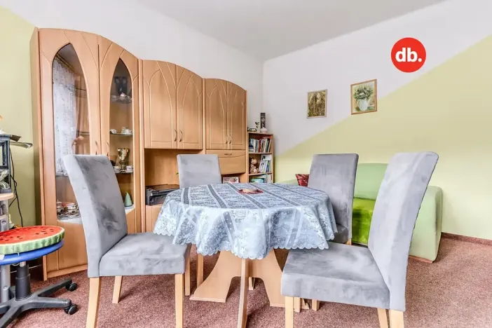 Prodej rodinného domu, Kyselka, 230 m2