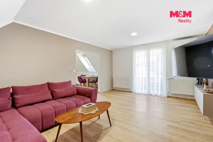 Prodej bytu 3+1, Nehvizdy, Gabčíkova, 67 m2