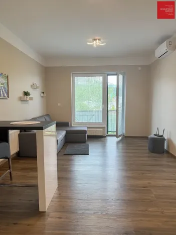 Pronájem bytu 2+kk, Mariánské Lázně, Chebská, 53 m2
