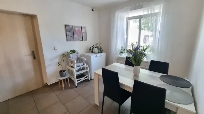 Prodej rodinného domu, Žďárná, 200 m2