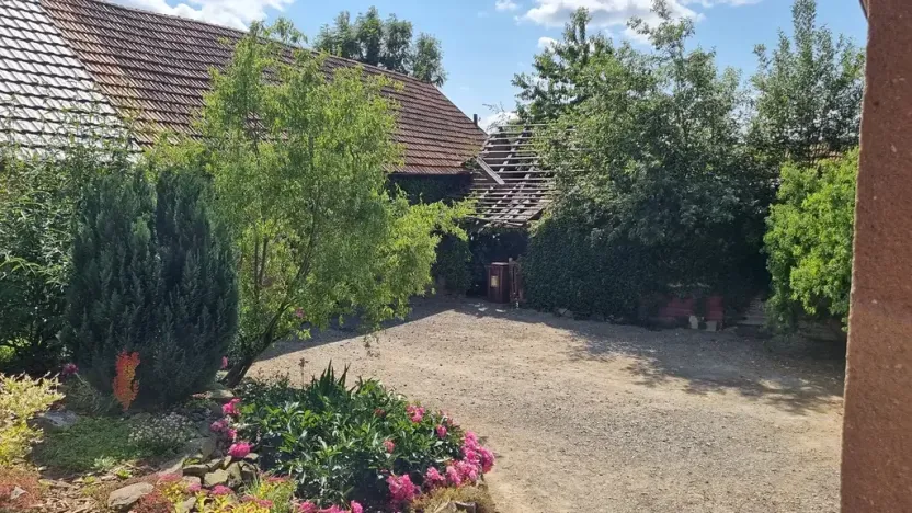 Prodej rodinného domu, Žďárná, 200 m2
