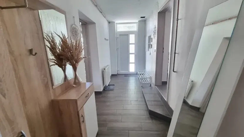 Prodej rodinného domu, Žďárná, 200 m2