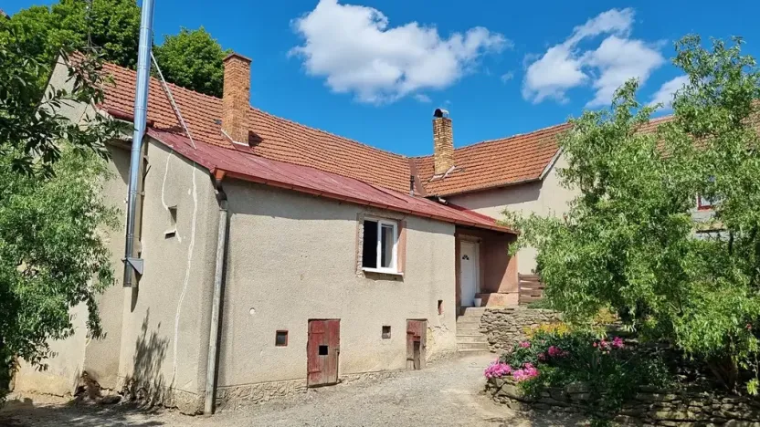 Prodej rodinného domu, Žďárná, 200 m2