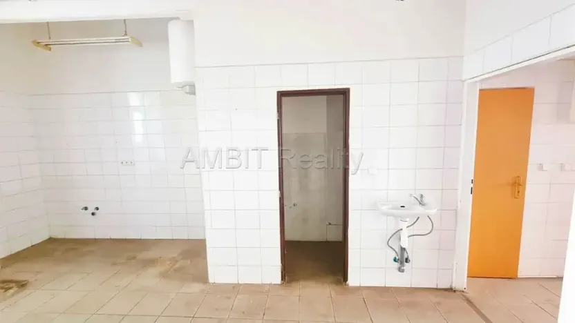 Pronájem obchodního prostoru, Praha, Bořivojova, 49 m2