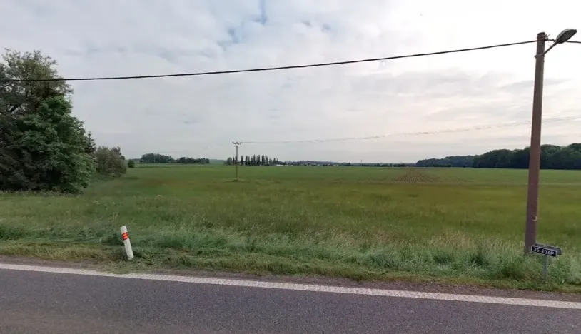 Prodej podílu pole, Sadová, 1144 m2