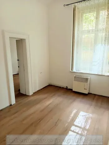 Pronájem bytu 2+1, Praha - Vinohrady, 47 m2