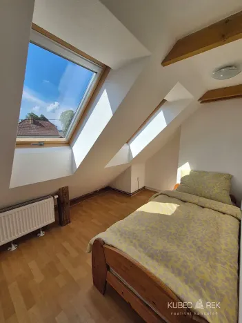 Pronájem rodinného domu, Jedlany, 112 m2