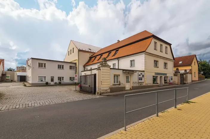 Pronájem skladu, Rakovník, Sportovní, 1450 m2