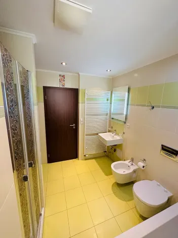 Prodej bytu 3+kk, Karlovy Vary, Pražská silnice, 102 m2