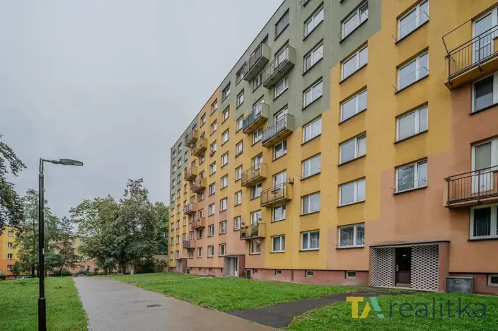 Prodej bytu 3+1, Orlová, Vnitřní, 74 m2