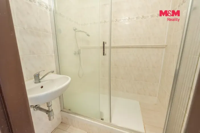 Prodej bytu 2+1, Praha - Hloubětín, Zelenečská, 48 m2
