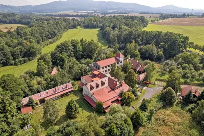 Prodej ubytování, Všechovice, 2500 m2