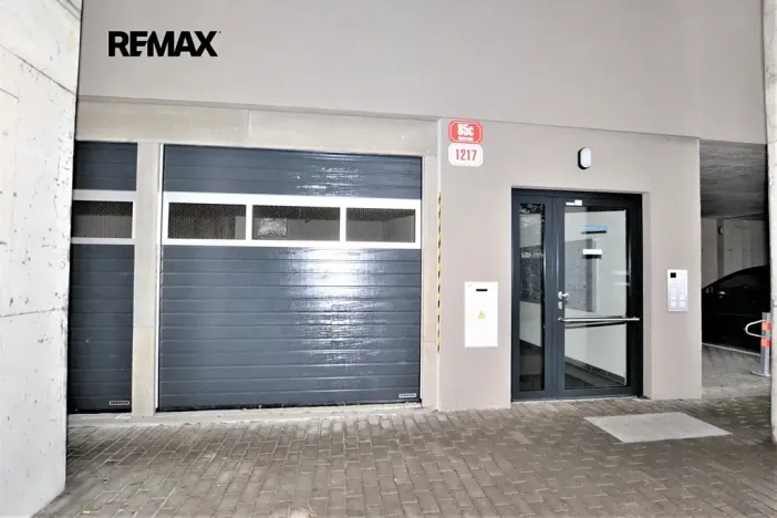 Pronájem garáže, Plzeň, Koterovská, 12 m2