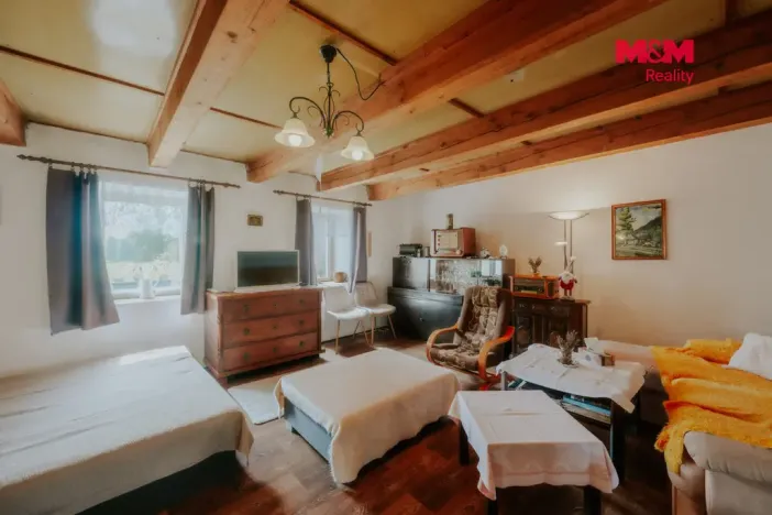 Prodej rodinného domu, Kadov - Lnářský Málkov, 250 m2