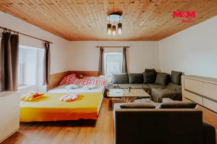 Prodej rodinného domu, Kadov - Lnářský Málkov, 250 m2