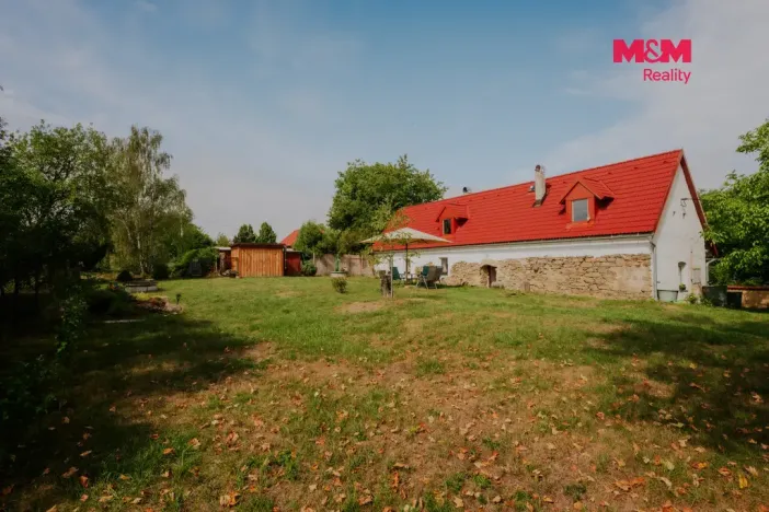 Prodej rodinného domu, Kadov - Lnářský Málkov, 250 m2