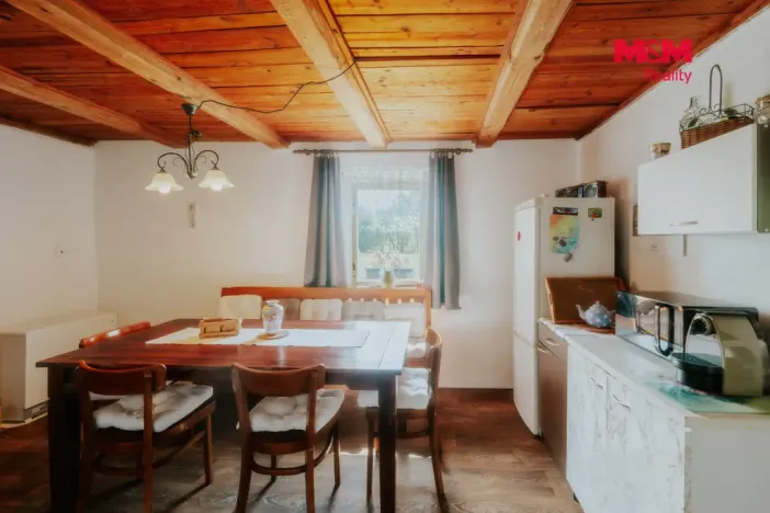 Prodej rodinného domu, Kadov - Lnářský Málkov, 250 m2