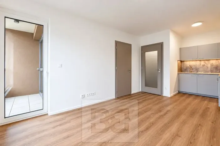 Pronájem bytu 2+kk, Praha - Černý Most, Arnošta Valenty, 41 m2