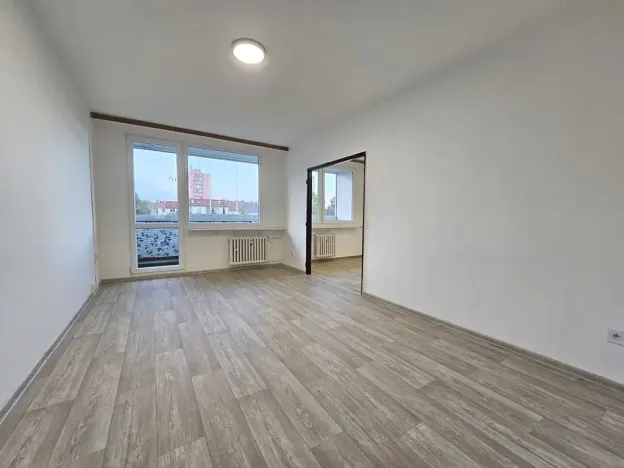 Pronájem bytu 3+1, Praha - Strašnice, Rubensova, 71 m2