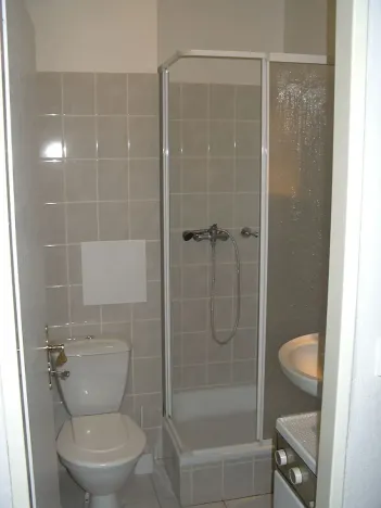 Pronájem bytu 1+kk, Hostivice, Školská, 28 m2