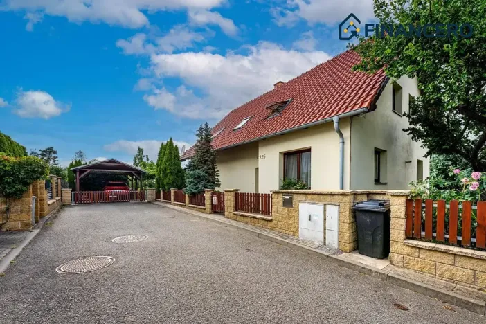 Prodej rodinného domu, Kanice, 169 m2