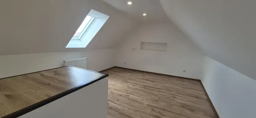 Pronájem atypického bytu, Česká Lípa, 147 m2