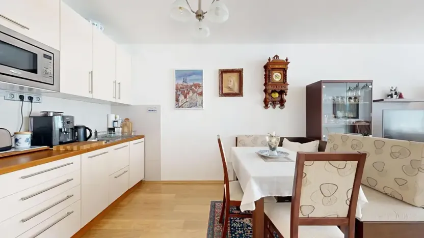 Prodej bytu 2+kk, Praha - Vinohrady, Hradecká, 61 m2