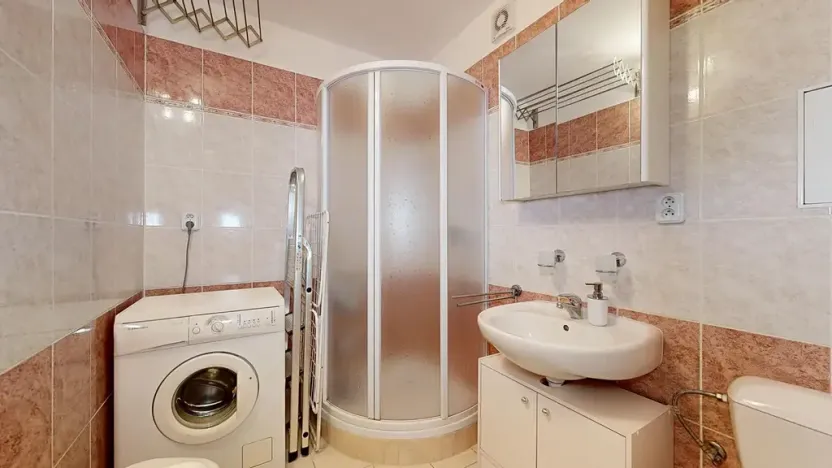 Prodej bytu 2+kk, Praha - Vinohrady, Hradecká, 61 m2