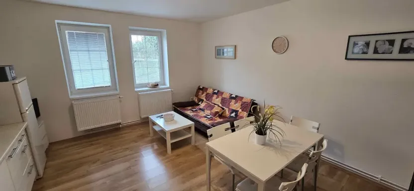 Pronájem rodinného domu, Osek, 130 m2