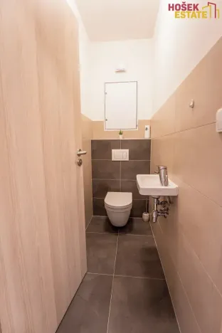 Prodej bytu 3+kk, Holubice, 80 m2