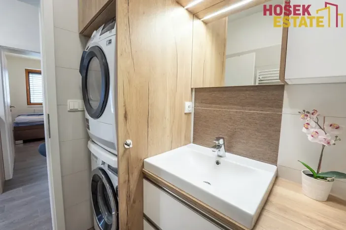 Prodej bytu 3+kk, Holubice, 79 m2