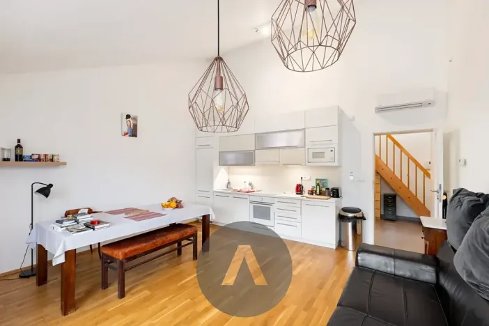 Pronájem bytu 2+kk, Dobřichovice, Za Mlýnem, 71 m2