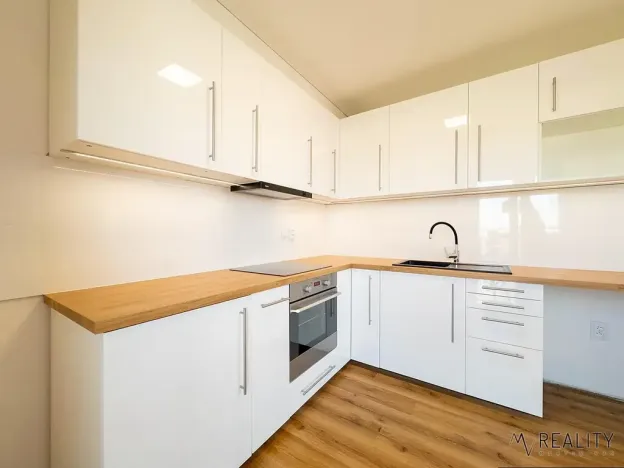 Pronájem bytu 2+1, Ostrava, Vršovců, 50 m2
