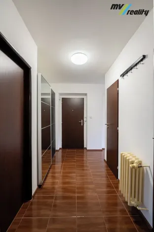 Prodej bytu 3+1, Pečky, V Horkách, 86 m2