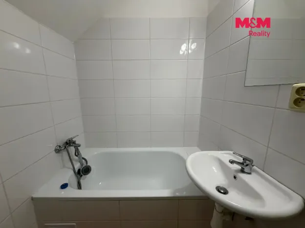 Pronájem bytu 2+kk, Děčín - Děčín VI-Letná, Polská, 48 m2